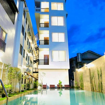 Holy Angkor Hotel เสียมราฐ ภายนอก รูปภาพ
