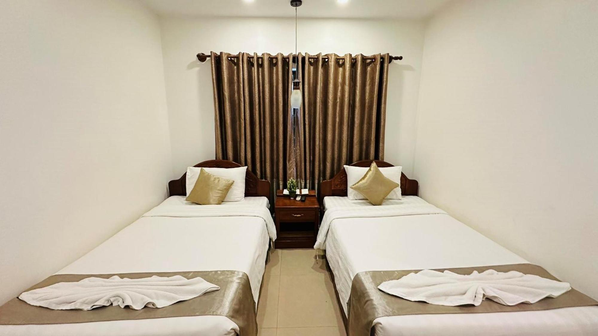 Holy Angkor Hotel เสียมราฐ ภายนอก รูปภาพ